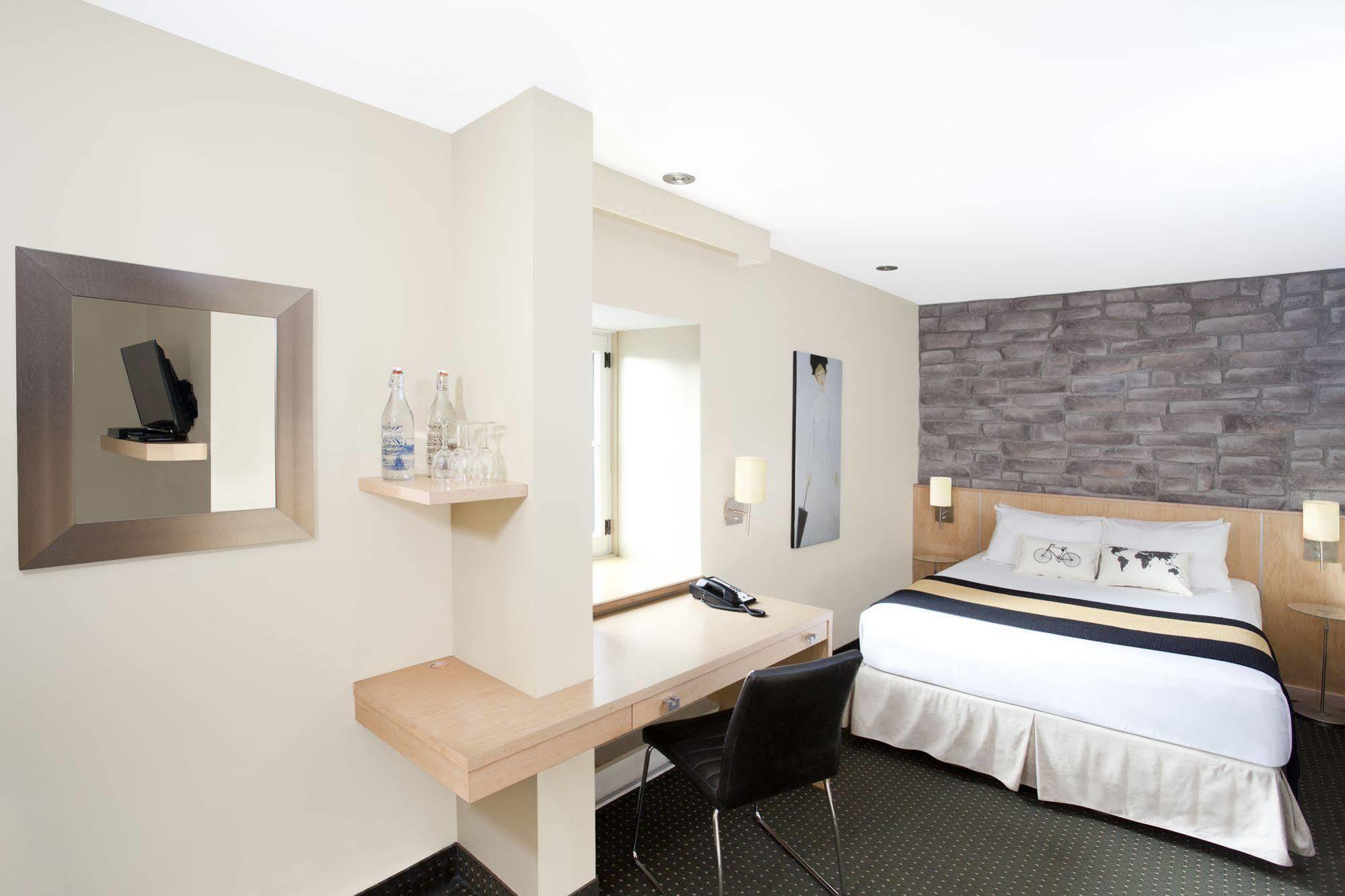 Hotel Du Vieux Quebec ภายนอก รูปภาพ